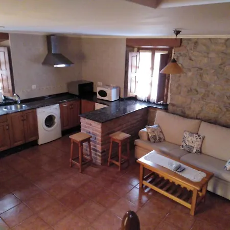 Casa De Aldea Gelot *